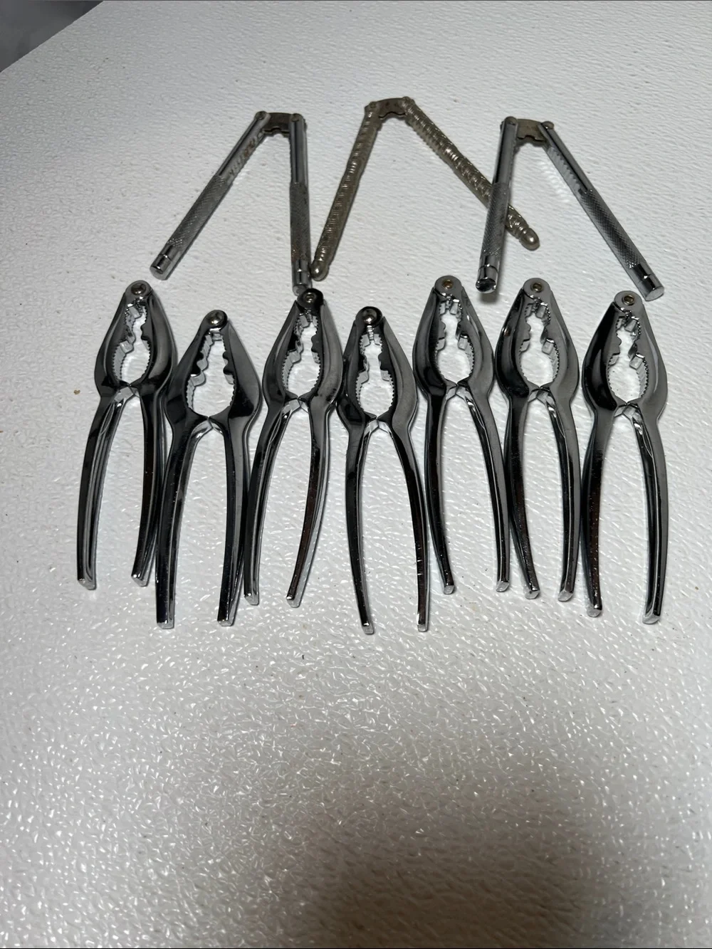 Set of Chrome Nutcracker Seafood Pliers - Shiny Silver 9Items